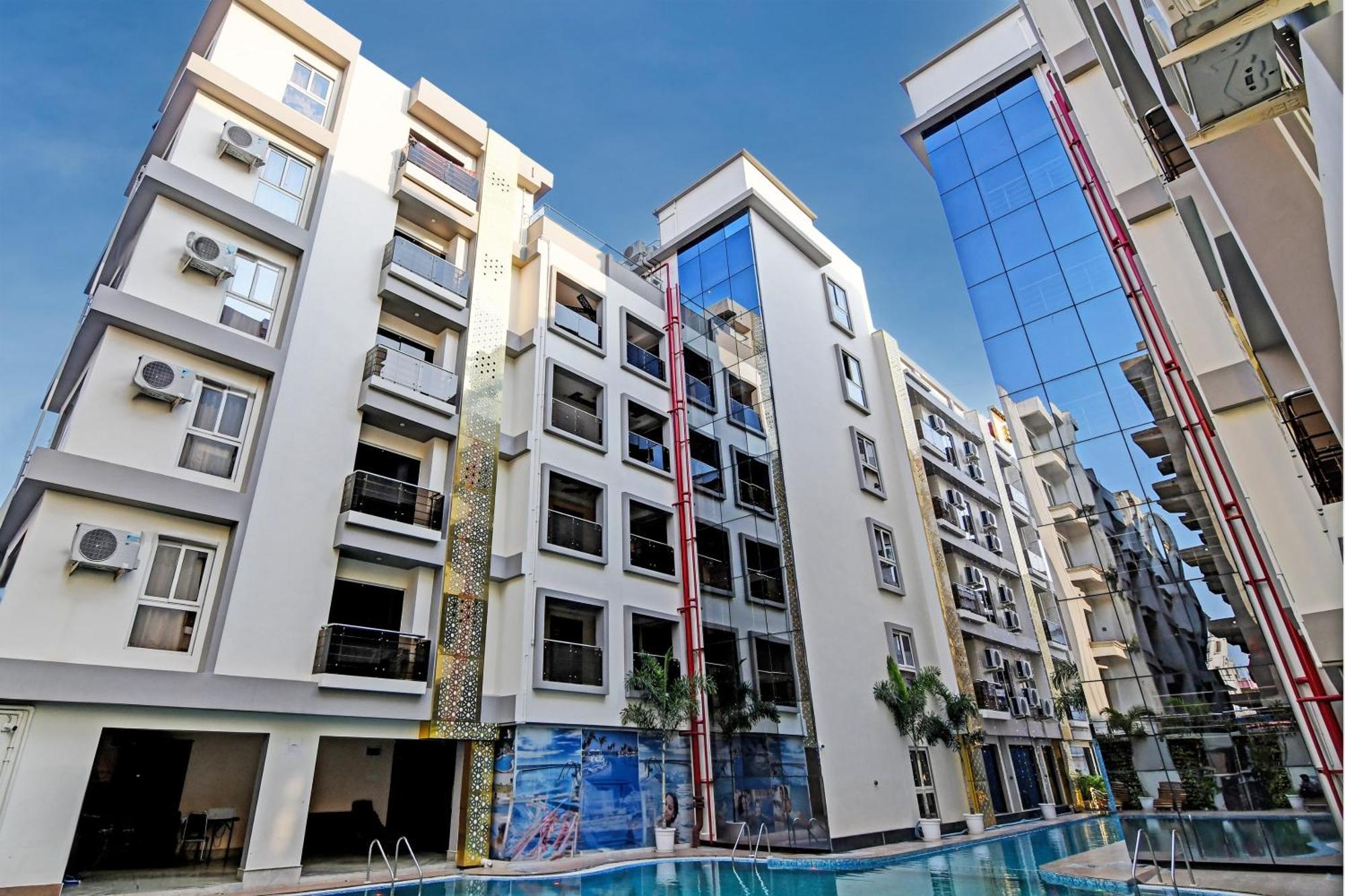 Townhouse The Grand Touch & The Royal Touch Hotel Digha  Exterior photo